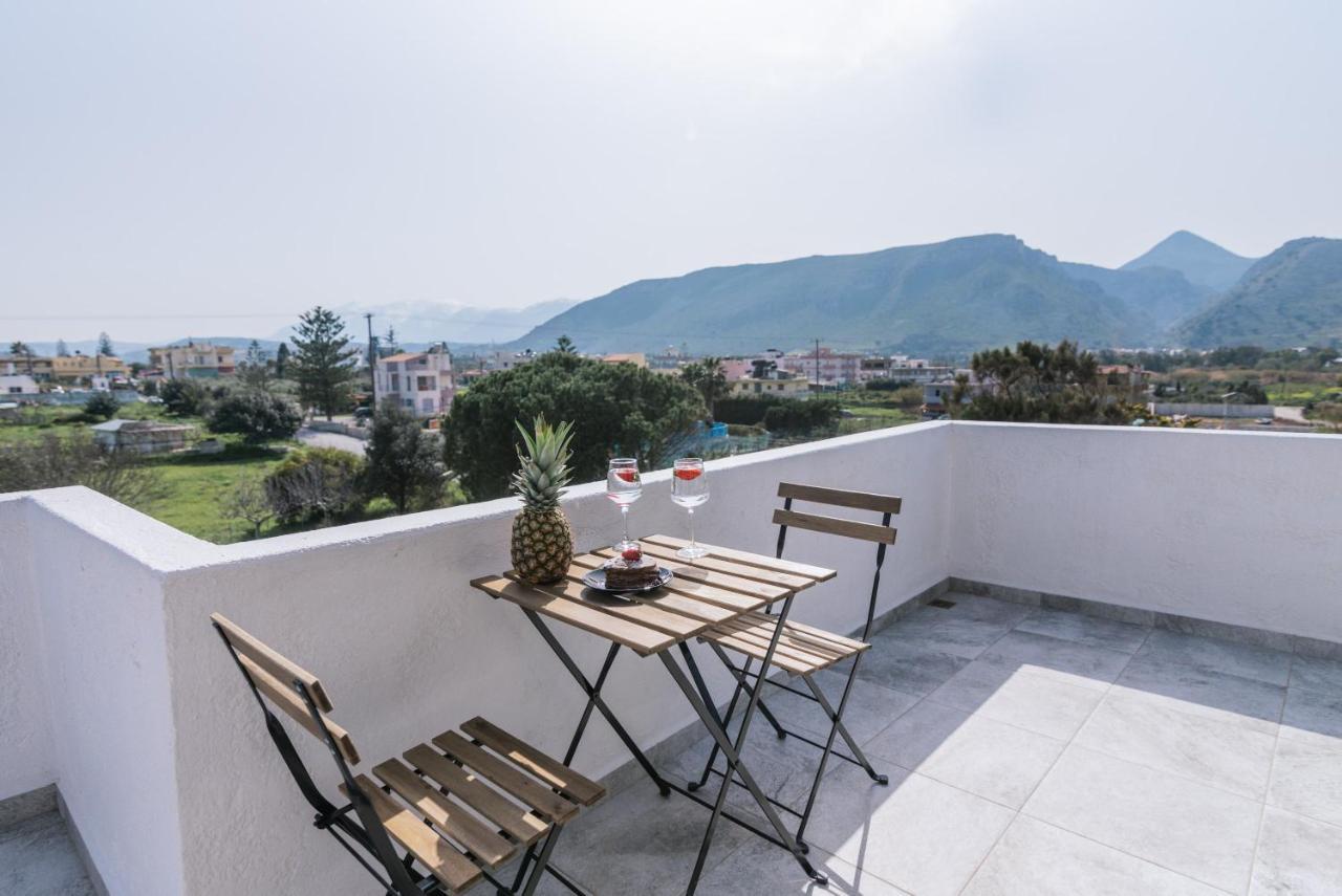 Ermis Luxury Suites & Apartments Amoudara  Exterior photo